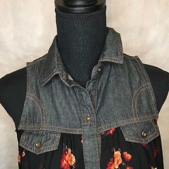 - Dream out loud Selma Gomez top Jean top small cute lace - Picture 2 of 12